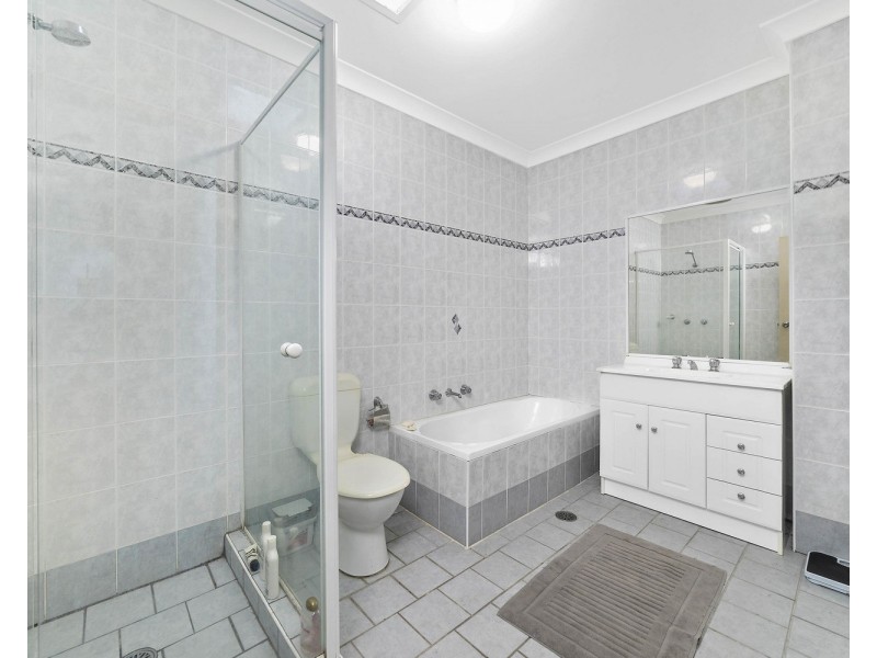 10/831 Henry Lawson Drive, Picnic Point NSW 2213