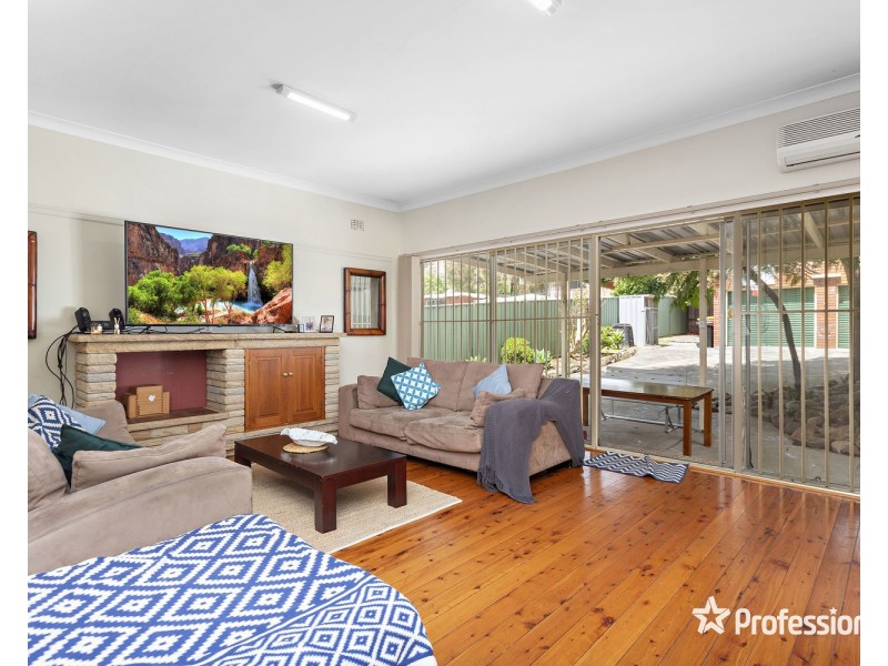11 Springfield Road, Padstow NSW 2211