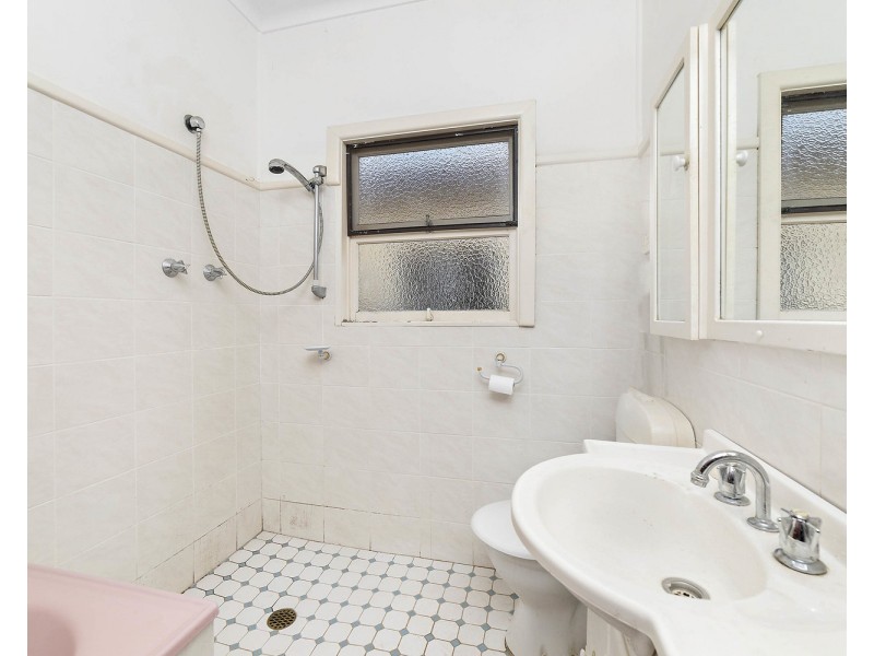 42 Lambeth Street, Panania NSW 2213