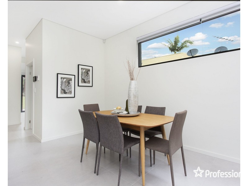 4/8 Virginius Street, Padstow NSW 2211