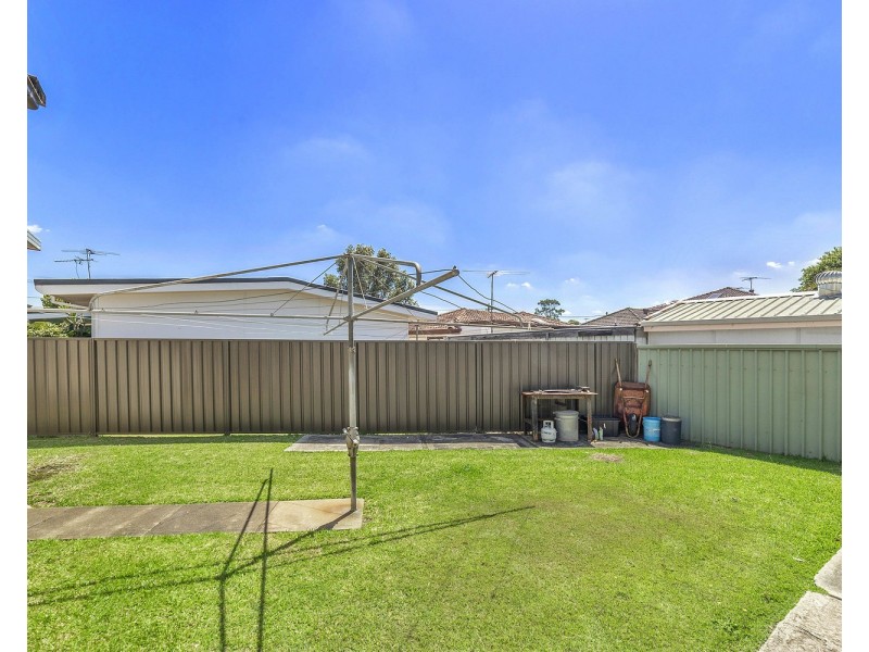 6 Alliance Avenue, Revesby NSW 2212