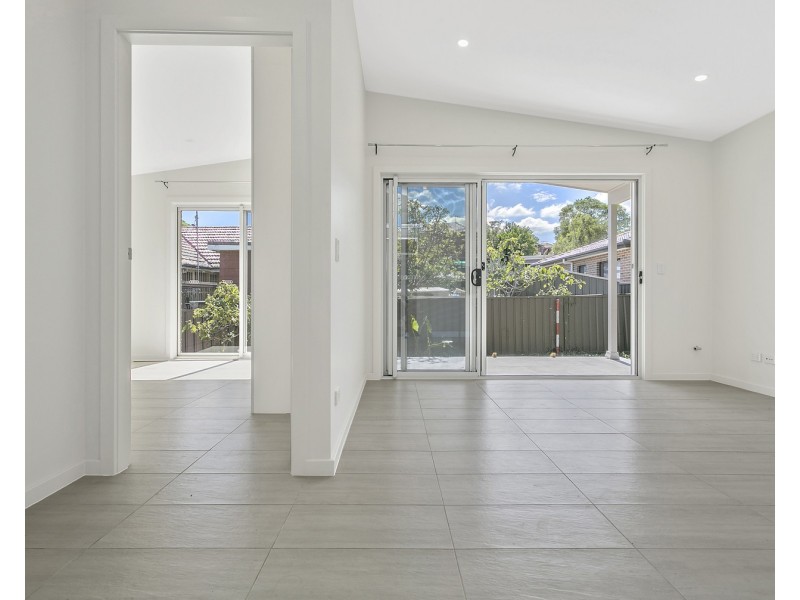 5A Carrisbrook Avenue, Punchbowl NSW 2196