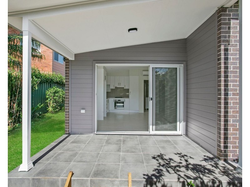 5A Carrisbrook Avenue, Punchbowl NSW 2196