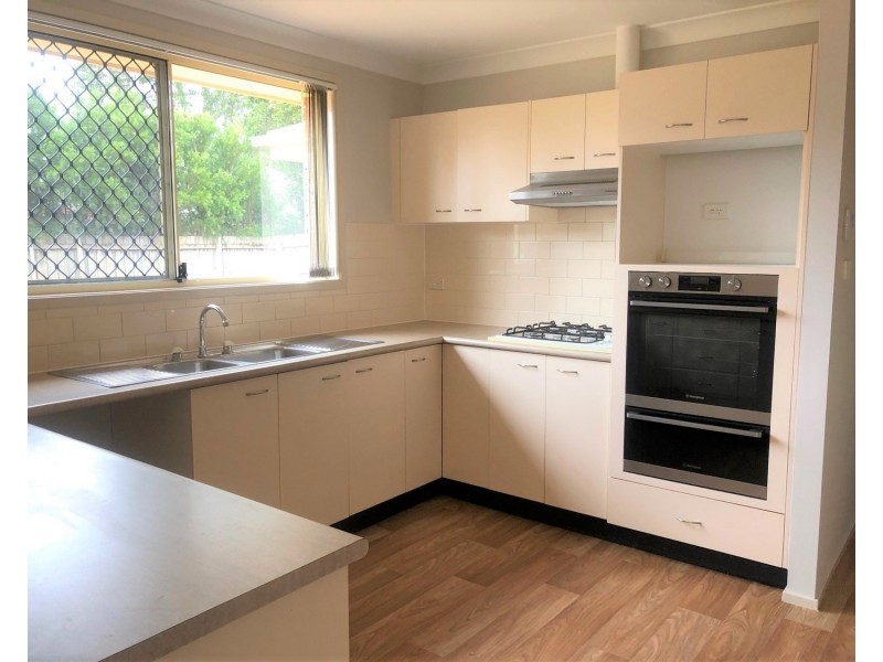 3 Mallee Court, Wattle Grove NSW 2173