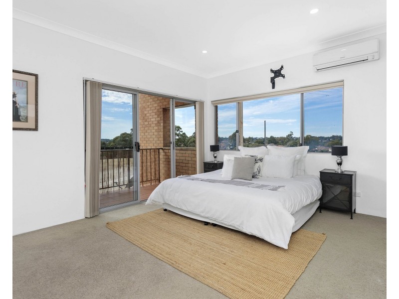 10/2 Faraday Road, Padstow NSW 2211