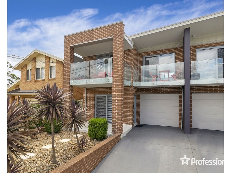 30 Burbank Avenue, East Hills NSW 2213