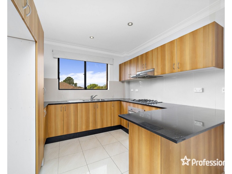 21/14 White Avenue, Bankstown NSW 2200