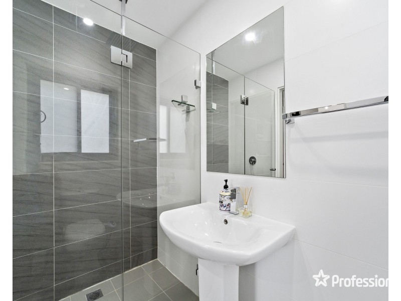 30A Burbank Avenue, East Hills NSW 2213