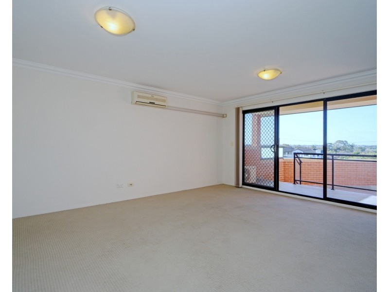 6/18 Howard Road, Padstow NSW 2211