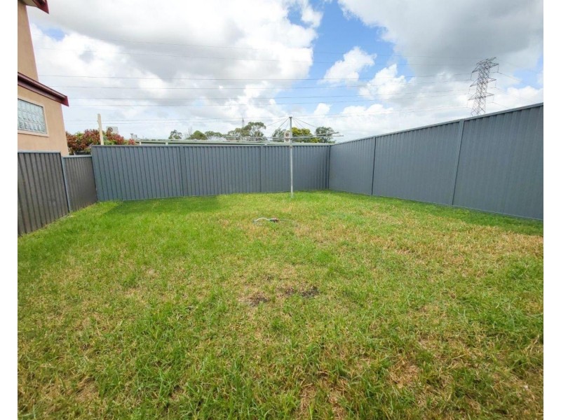 213 Davies Road, Padstow NSW 2211