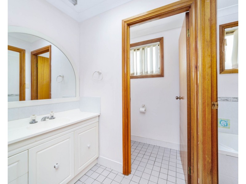 1/4 Parmal Avenue, Padstow NSW 2211