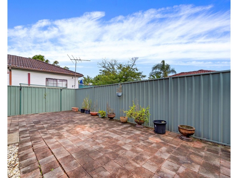 1/4 Parmal Avenue, Padstow NSW 2211
