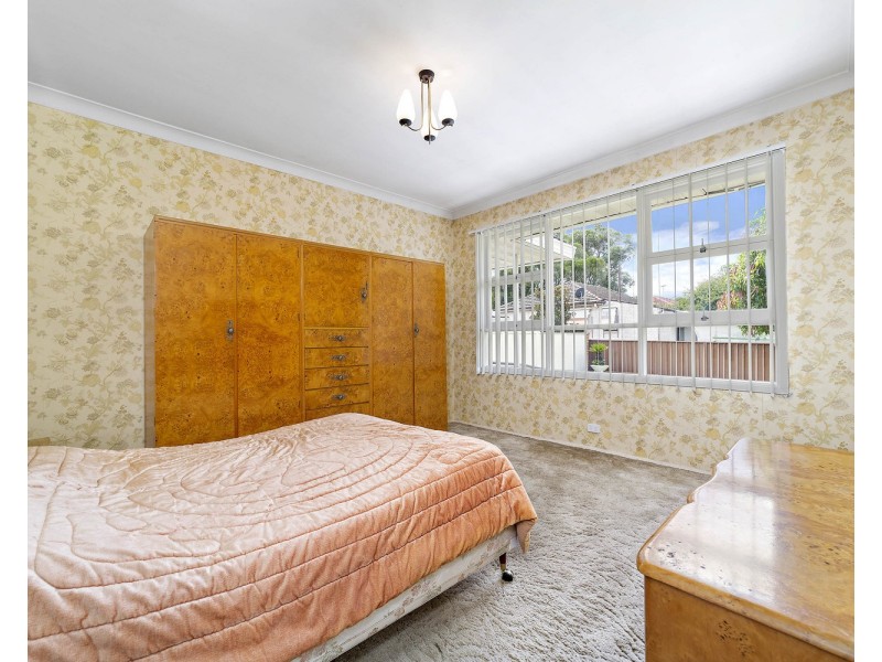 164 Gibson Avenue, Padstow NSW 2211