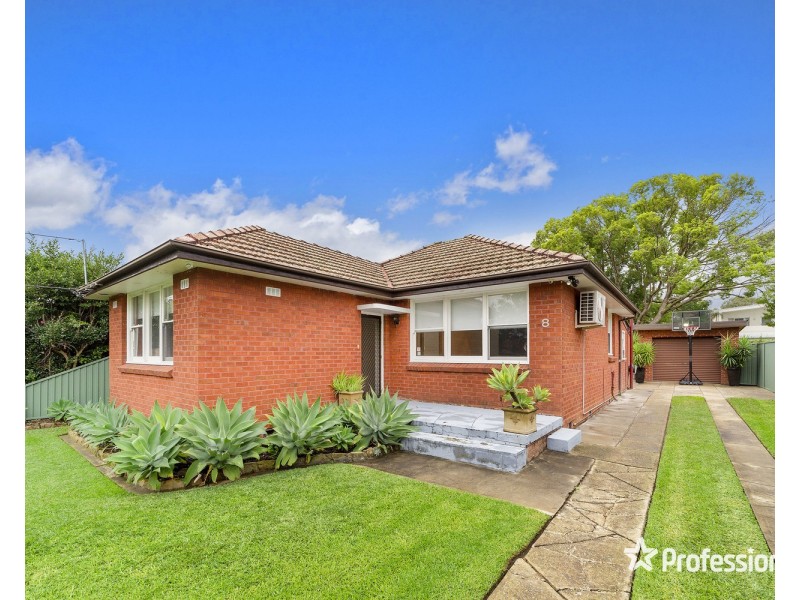 8 Dravet Street, Padstow NSW 2211