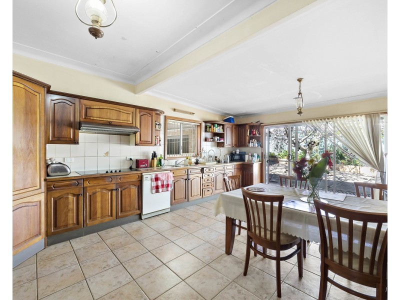 15 Crusade Avenue, Padstow NSW 2211