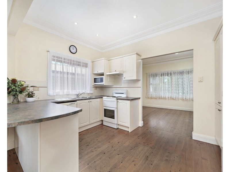 12 Alliance Avenue, Revesby NSW 2212