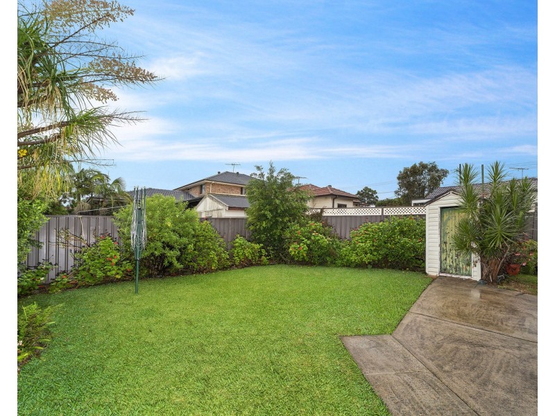 12 Alliance Avenue, Revesby NSW 2212