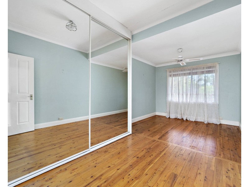 12 Alliance Avenue, Revesby NSW 2212