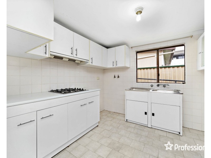 4 Cooks Avenue, Canterbury NSW 2193