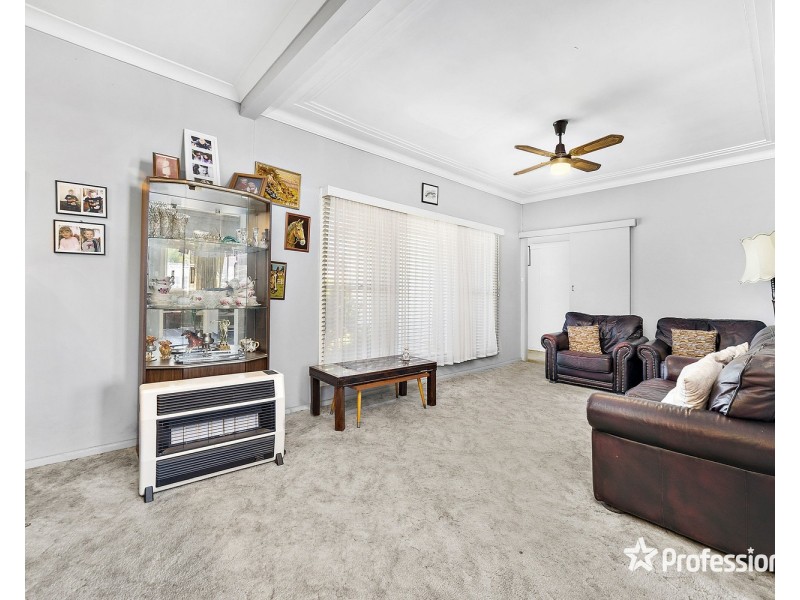 6 Alliance Avenue, Revesby NSW 2212