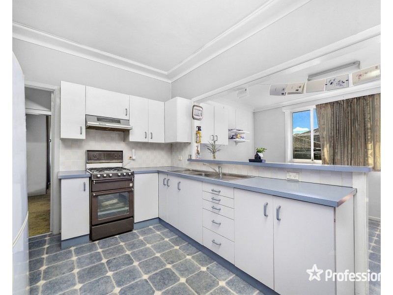 6 Alliance Avenue, Revesby NSW 2212