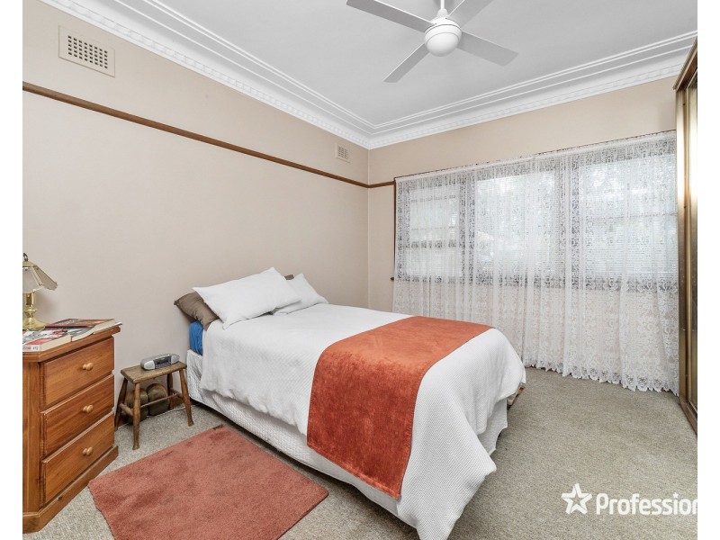 147 Gibson Avenue, Padstow NSW 2211