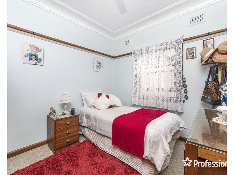 147 Gibson Avenue, Padstow NSW 2211