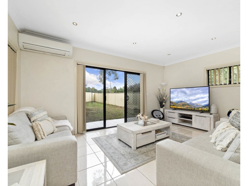 2A Park Road, East Hills NSW 2213