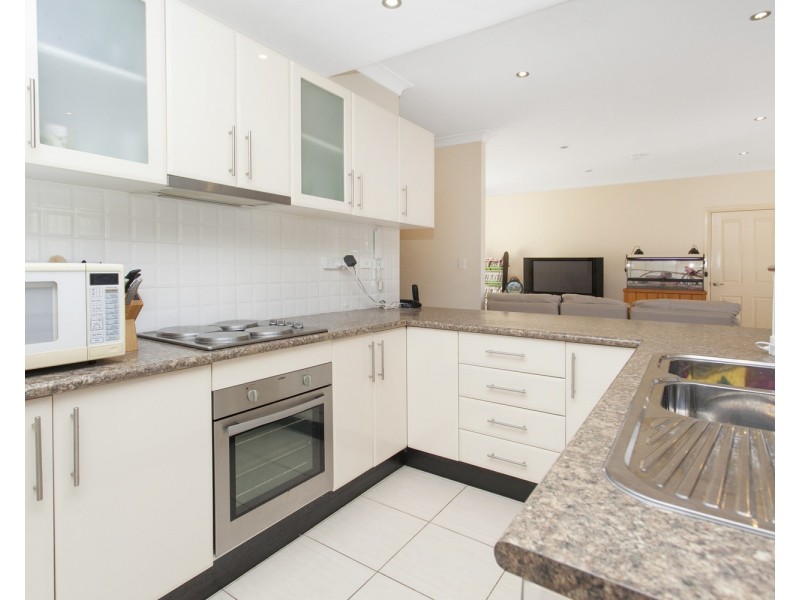 2A Park Road, East Hills NSW 2213