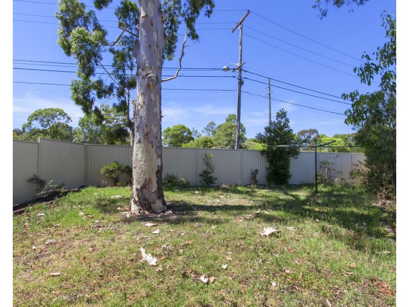 2A Park Road, East Hills NSW 2213
