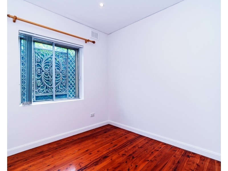 1/12 Nicoll Street, Roselands NSW 2196