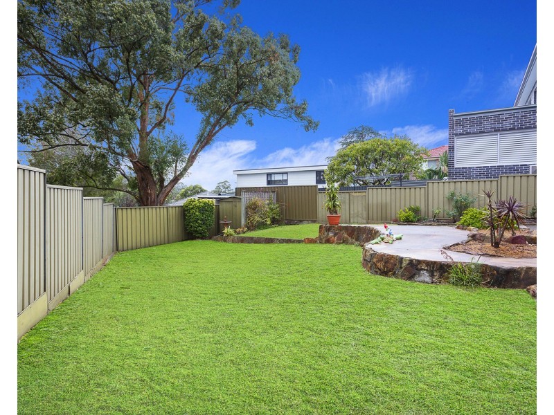 20 Hall Crescent, Padstow NSW 2211