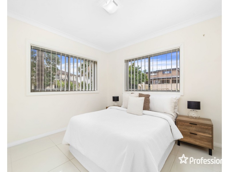 3 Benfield Parade, Panania NSW 2213