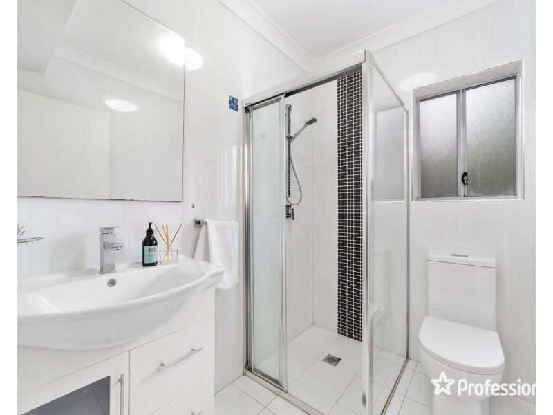 3 Benfield Parade, Panania NSW 2213