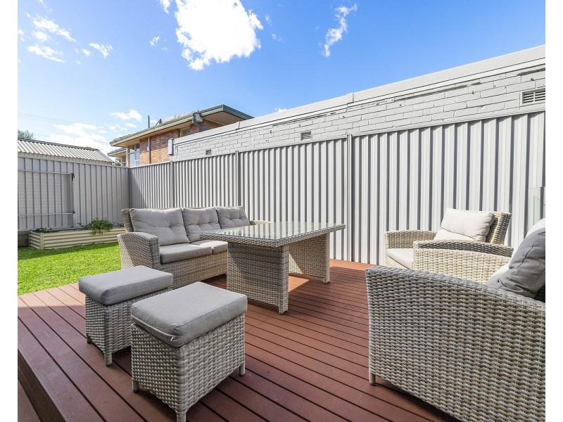 4 Burbank Avenue, East Hills NSW 2213