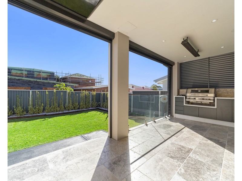 66A Apex Avenue, Picnic Point NSW 2213