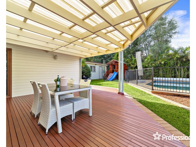 12 Austin Boulevard, Picnic Point NSW 2213