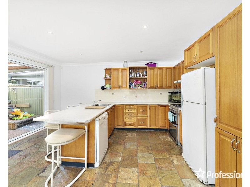 54 Eastern Avenue, Panania NSW 2213