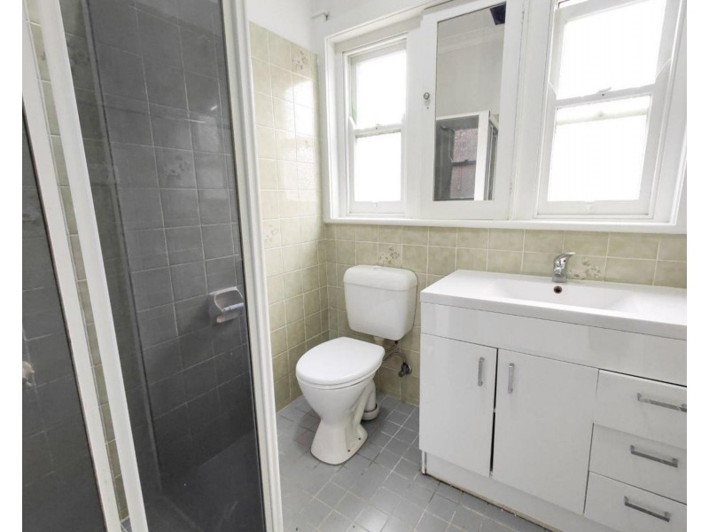 18 School Parade, Padstow NSW 2211