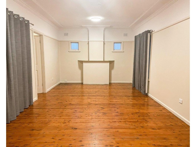 135 Simmat Avenue, Condell Park NSW 2200