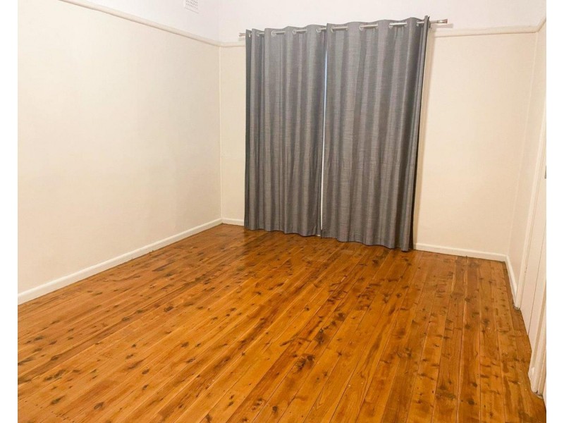 135 Simmat Avenue, Condell Park NSW 2200