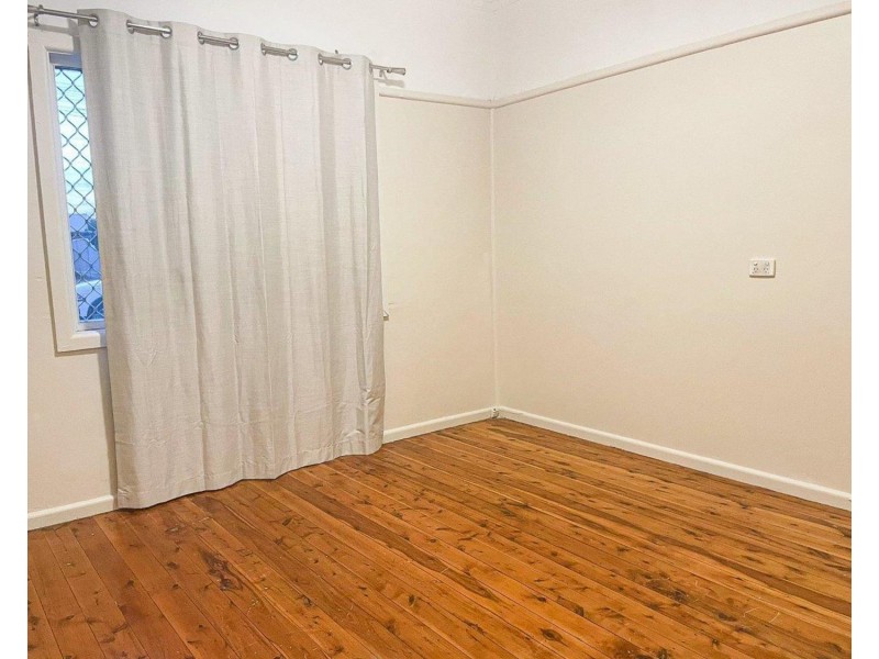 135 Simmat Avenue, Condell Park NSW 2200