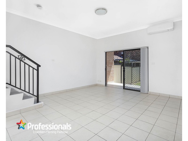 12 Dickenson Street, Panania NSW 2213