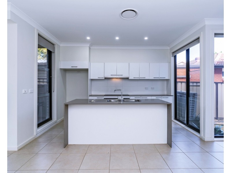 24 Austin Boulevard, Picnic Point NSW 2213
