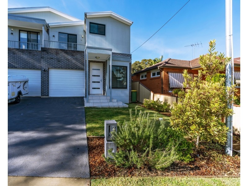 24 Austin Boulevard, Picnic Point NSW 2213