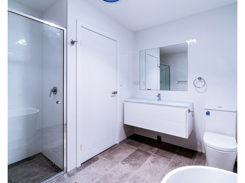 16a Sinai Avenue, Milperra NSW 2214