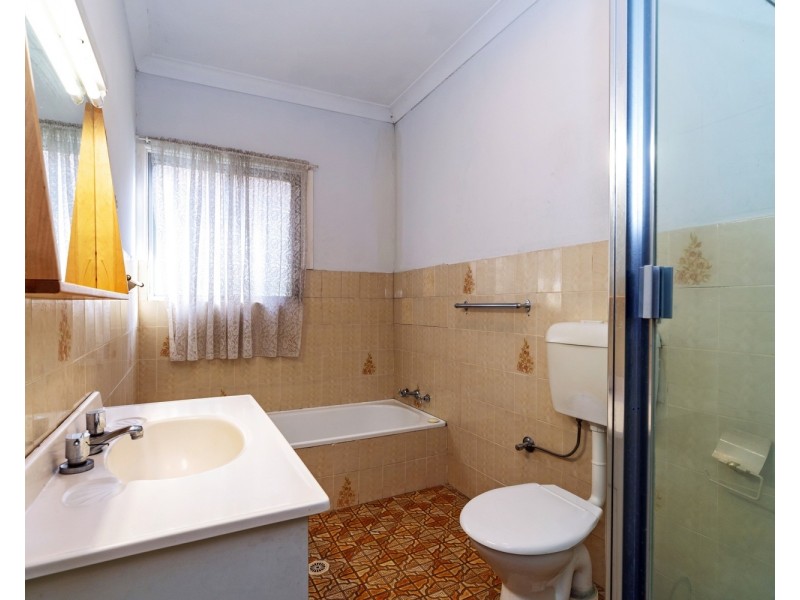 13 Swan Street, Revesby NSW 2212