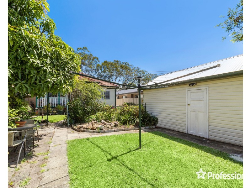 194 Gibson Avenue, Padstow NSW 2211