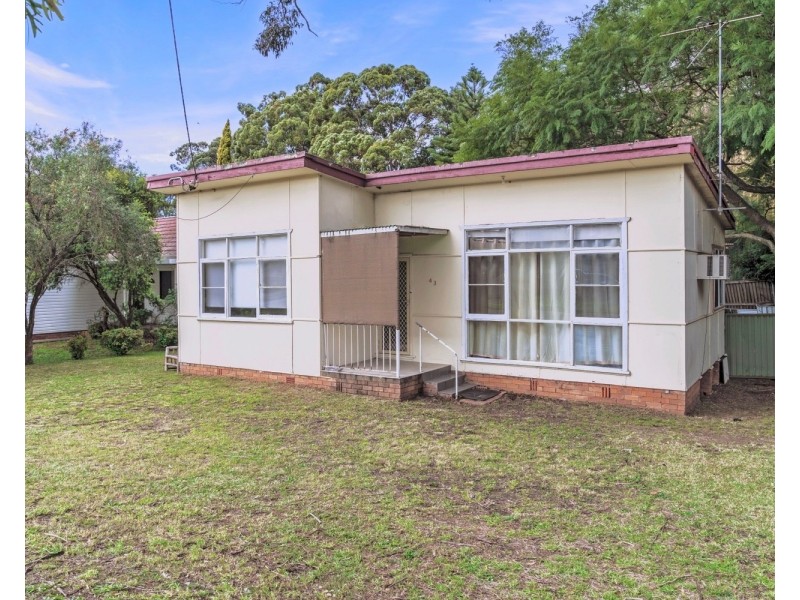 43 Simmons Street, Revesby NSW 2212