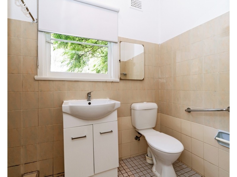 43 Simmons Street, Revesby NSW 2212